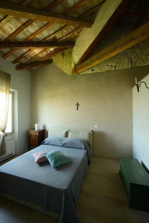 Bed and Breakfast La Foresteria Del Convento SantʼArcangelo di Romagna Exterior foto